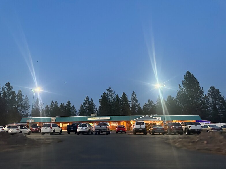 More Photos Of 4211 E Westwood Ave, Chattaroy Storefront Retail Office For Sale