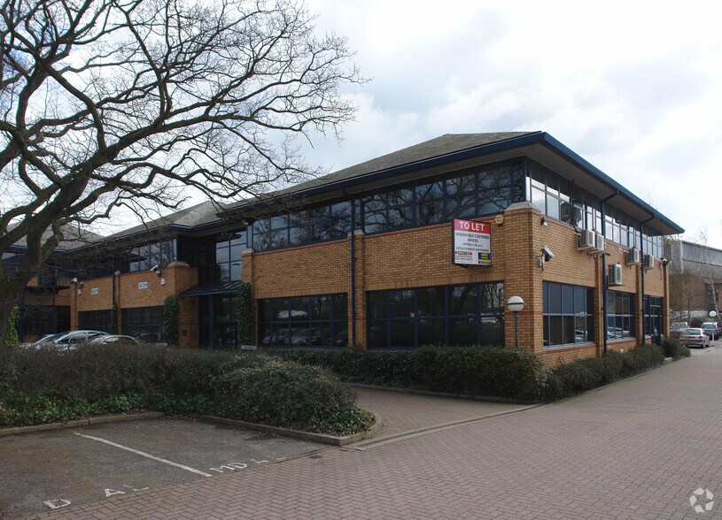Peregrine Rd, Ilford IG6 3SZ Office For Lease