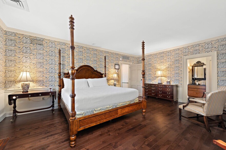 More Photos Of 1442 Coraopolis Heights Rd, Moon Township Hospitality For Sale