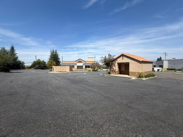 More Photos Of 13312 Lincoln Way, Auburn Fast Food For Sale