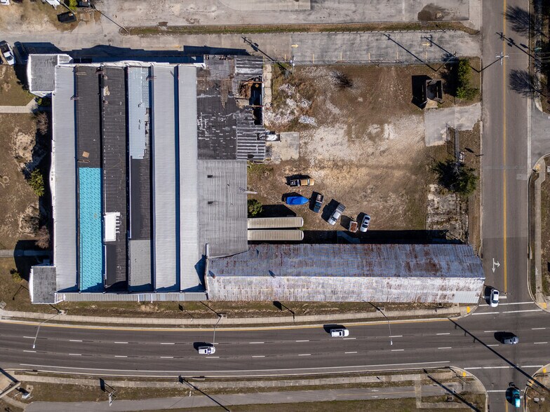 More Photos Of 160 W Haines Blvd, Lake Alfred Self Storage For Sale