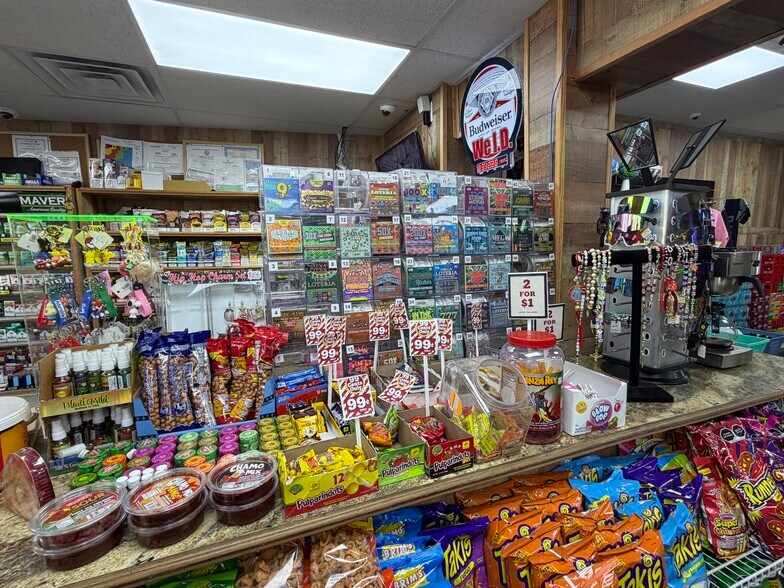 More Photos Of 1515 S Mobberly Ave, Longview Service Station For Sale