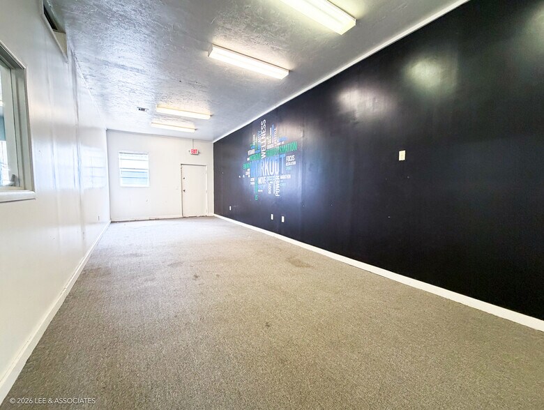 More Photos Of 3707 SW 42nd Ave, Gainesville Warehouse For Lease