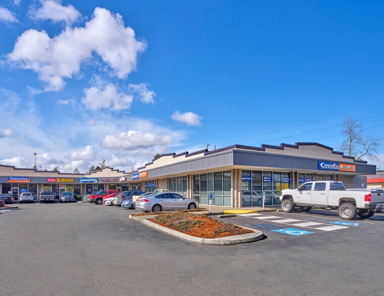 More Photos Of 3850 S Meridian, Puyallup Storefront For Lease