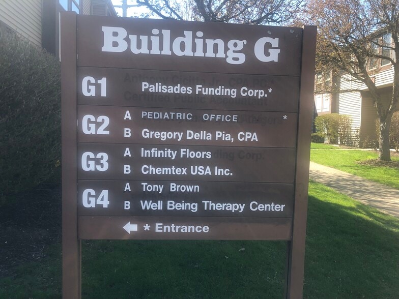 More Photos Of 150 River Rd, Montville Office For Sale