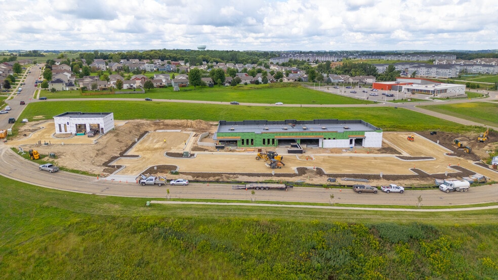 More Photos Of 3629 Sarah Pl NW, Rochester Storefront Retail Office For Lease