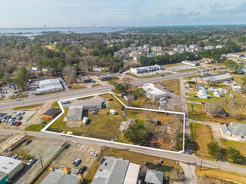 More Photos Of 6514 Washington Ave, Ocean Springs General Retail For Sale