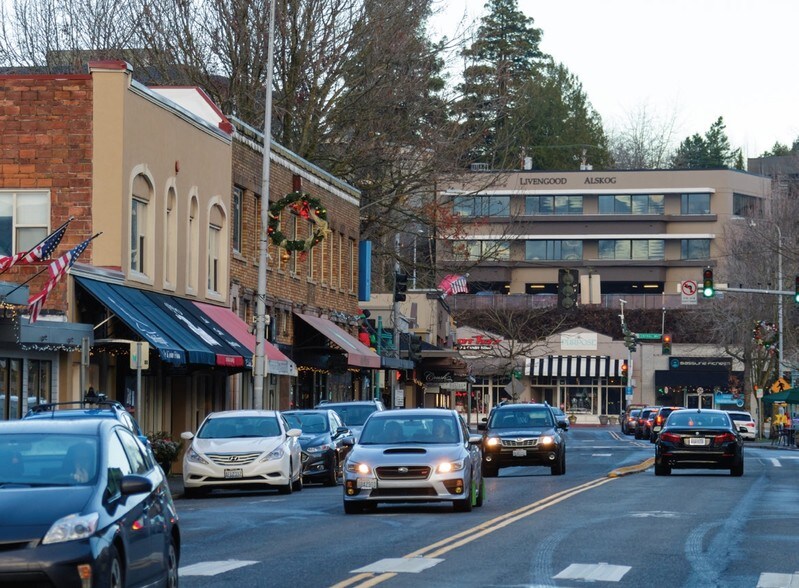 111117 Lake St S, Kirkland, WA 98033 Retail For Lease