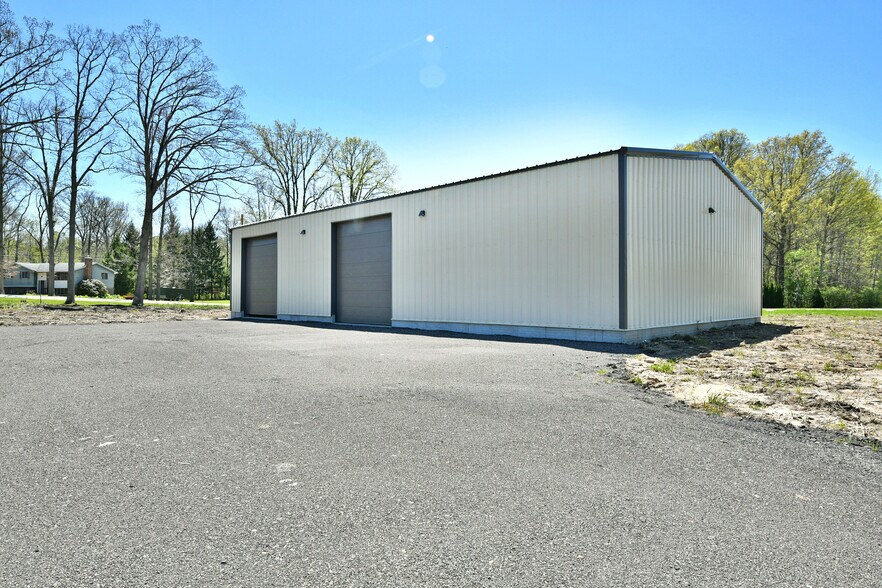More Photos Of 3218 State Rte 5, Cortland Warehouse For Lease