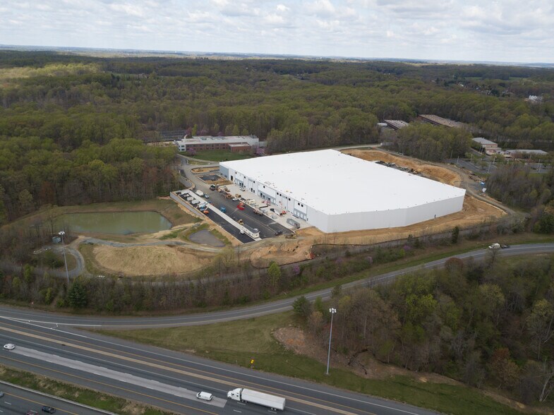 More Photos Of 1203 Technology Dr, Aberdeen Warehouse For Lease