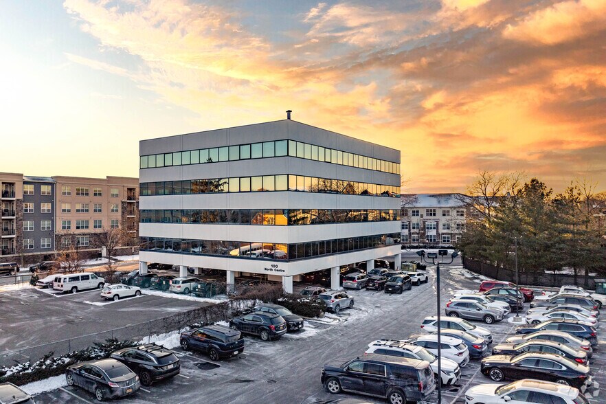 More Photos Of 100 N Centre Ave, Rockville Centre Medical For Lease