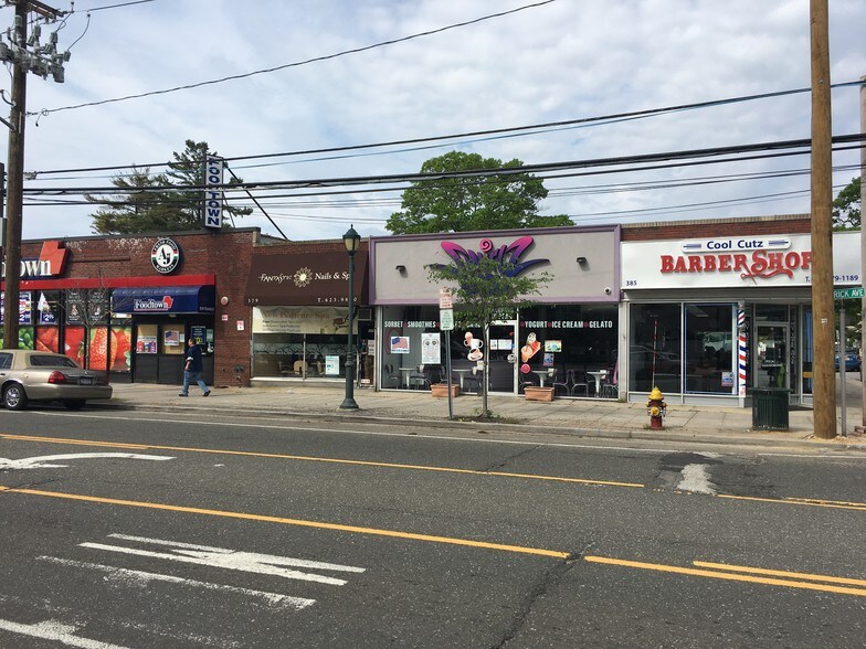 More Photos Of 361-385 Merrick Ave, Merrick Storefront For Lease