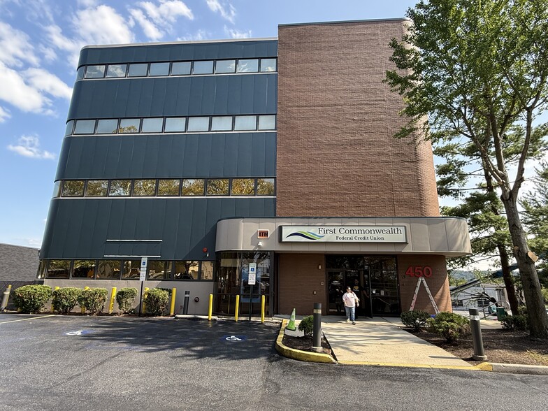 More Photos Of 446-450 Union Blvd, Allentown Medical For Lease