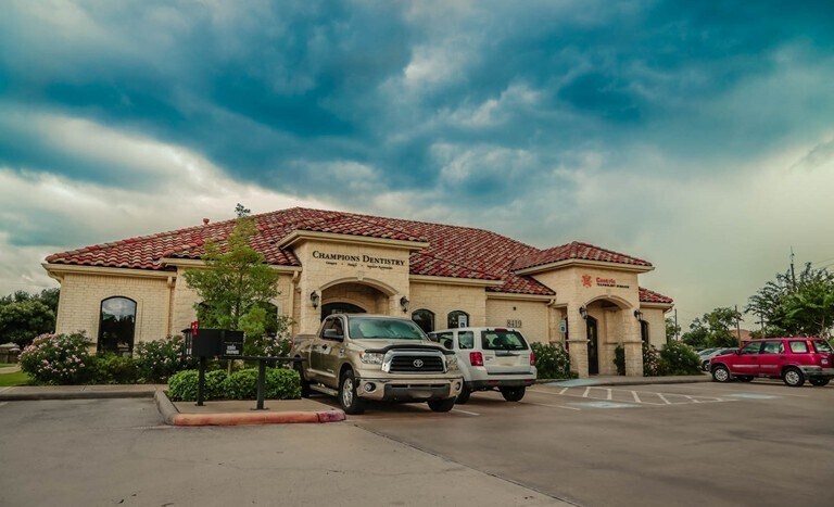 More Photos Of 8435 Louetta Rd, Spring Unknown For Lease