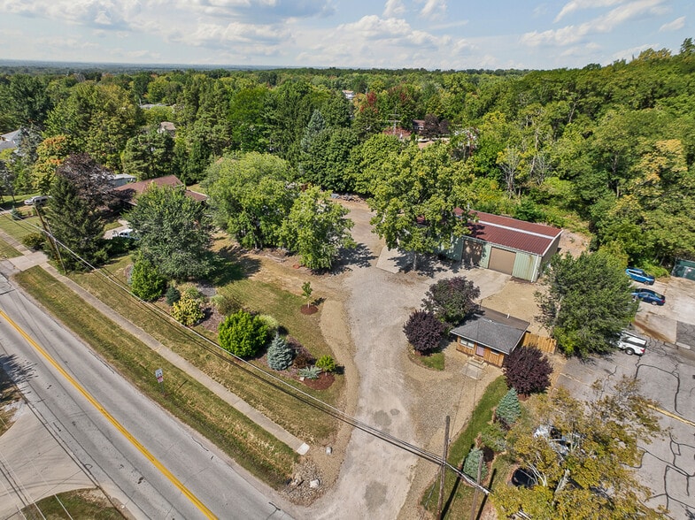 More Photos Of 4371 Hickory Ridge Ave, Brunswick Warehouse For Sale