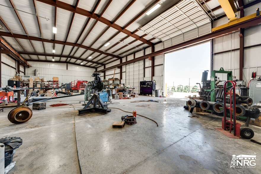 More Photos Of 2416 E County Rd 130 rd, Midland Warehouse For Sale