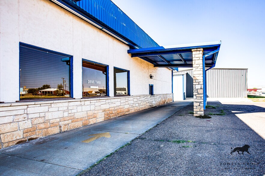 More Photos Of 701 E 50th St, Lubbock Restaurant For Sale