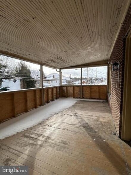 More Photos Of 232 N Main St, Mercersburg Storefront Retail Residential For Sale