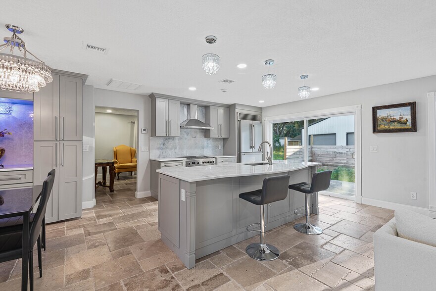 More Photos Of 5062 N Ocean Shore Blvd, Palm Coast Restaurant For Sale