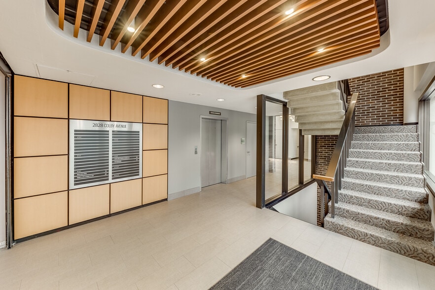 More Photos Of 2822 Colby Ave, Everett Office For Lease