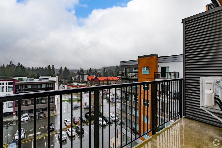 More Photos Of 711 Treanor Av, Langford Apartments For Sale