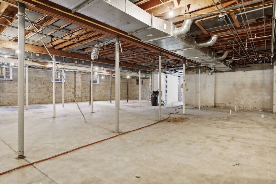 More Photos Of 1671 Summit Ave, Saint Paul Religious Facility For Sale