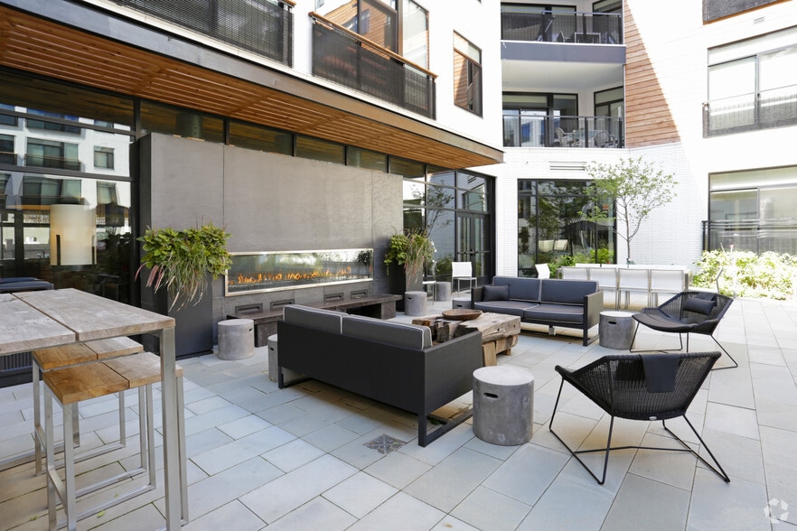 More Photos Of 6105 Spirit St, Pittsburgh Apartments For Lease