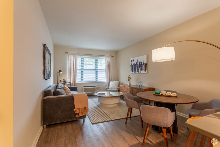 More Photos Of 1 Van Der Donck St, Yonkers Apartments For Lease