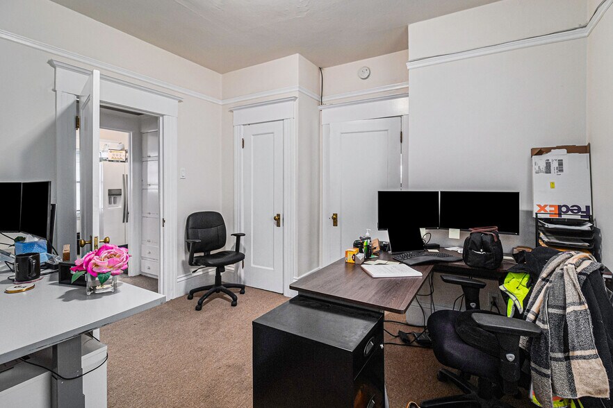 More Photos Of 2307-2311 Harrison St, Oakland Apartments For Sale