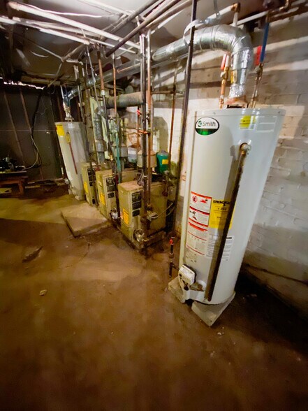 More Photos Of 1013 Summit Ave, Union City Storefront Retail Residential For Sale