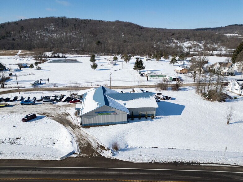 More Photos Of 5220 Maple Ln, Cuba Auto Repair For Sale