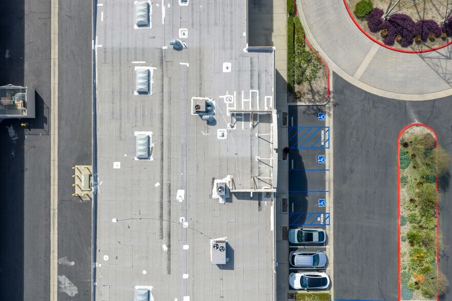 More Photos Of 15350 Fairfield Ranch Rd, Chino Hills Warehouse For Lease