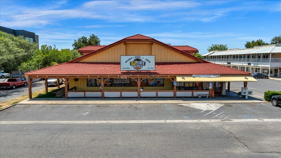 More Photos Of 1458-1468 Clovis Ave, Clovis Unknown For Lease