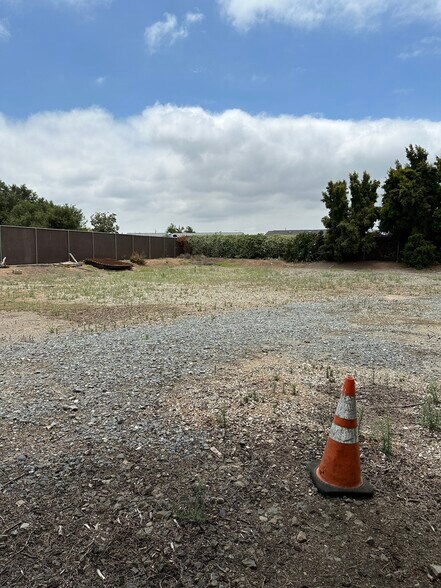 More Photos Of 2534 E El Norte Pky, Escondido Land For Lease