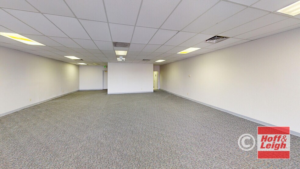 More Photos Of 2027-2035 B St, Colorado Springs General Retail For Sale