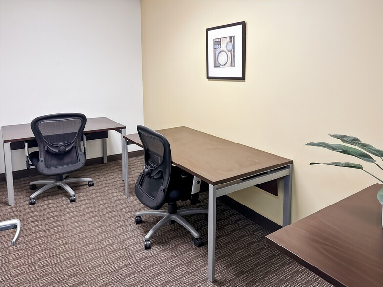 More Photos Of 1309 Beacon St, Brookline Coworking Space