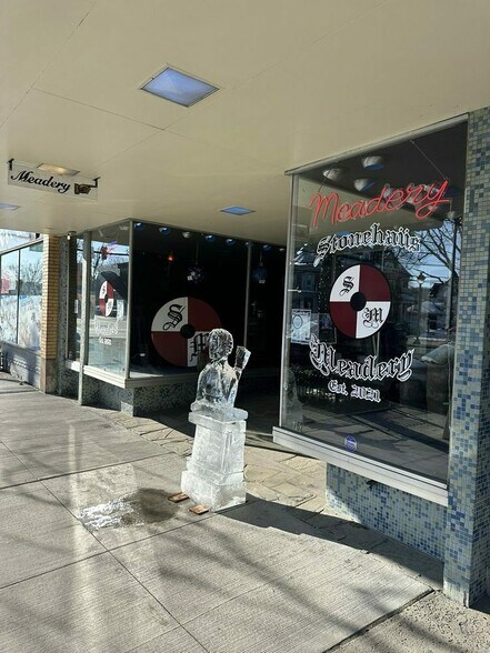 More Photos Of 762 Main St, Stroudsburg Storefront Retail Residential For Sale