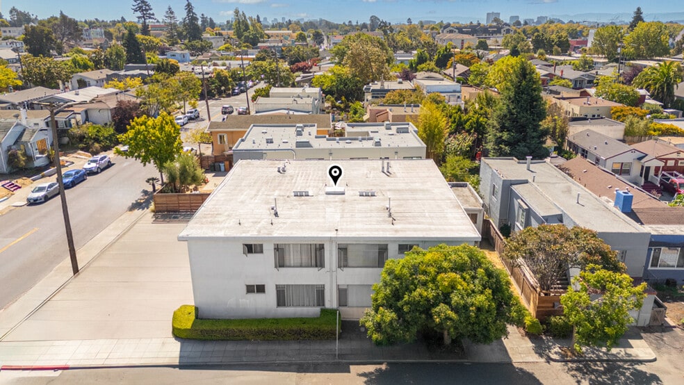 More Photos Of 1728 Curtis St, Berkeley Apartments For Sale