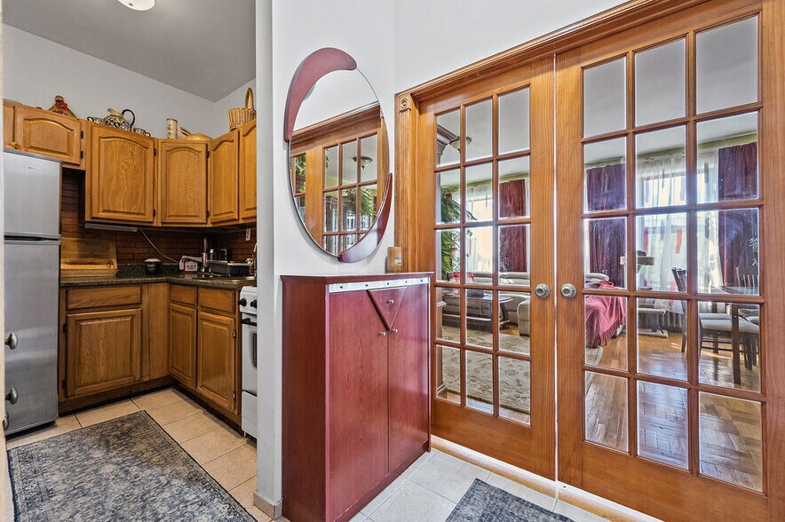 More Photos Of 2339 Bath Ave, Brooklyn Storefront Retail Residential For Sale