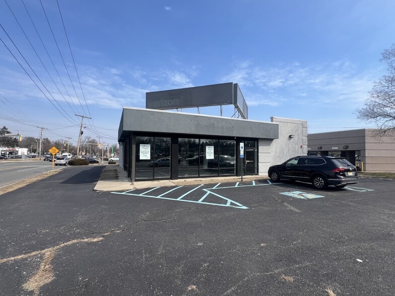 Primary Photo Of 1 S White Horse Pike, Stratford Freestanding For Lease
