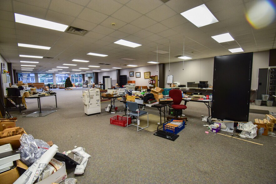 More Photos Of , Tuscaloosa Unknown For Sale