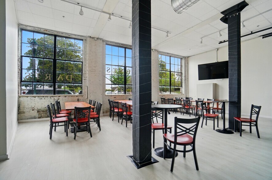 More Photos Of 109 N Hayne St, Monroe Apartments For Sale