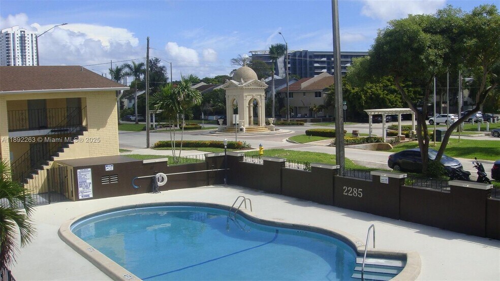 More Photos Of 2285 NE 172nd St, North Miami Beach Apartments For Sale