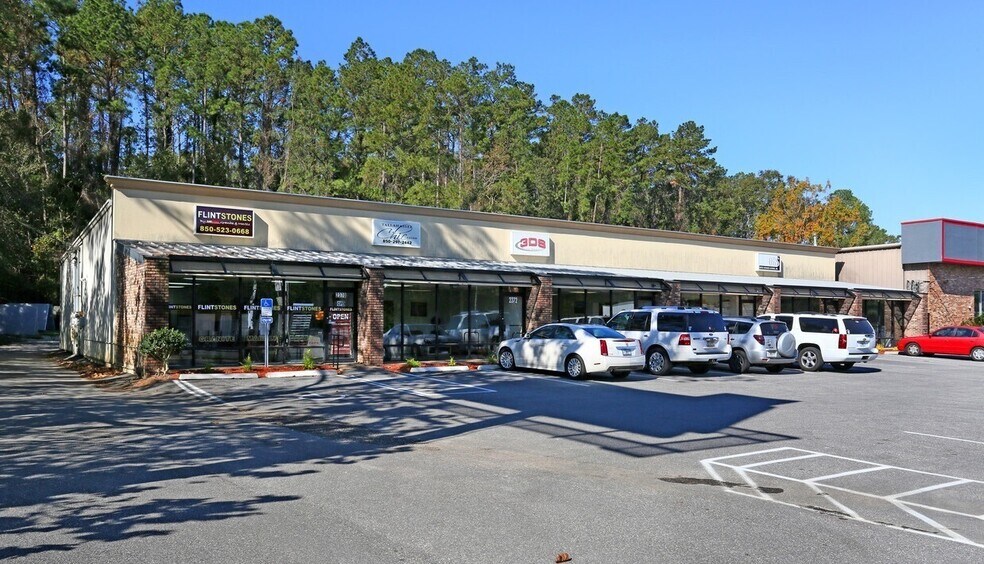 Primary Photo Of 2370-2380 Capital Cir NE, Tallahassee Storefront For Lease