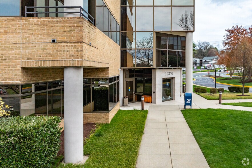 More Photos Of 12850 Middlebrook Rd, Germantown Coworking Space