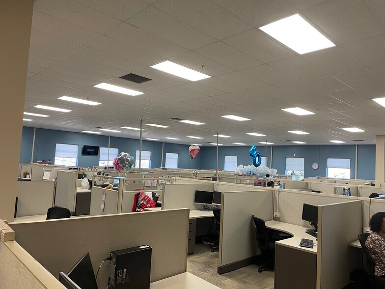 More Photos Of 9801 Georgia St, Crown Point Office For Lease