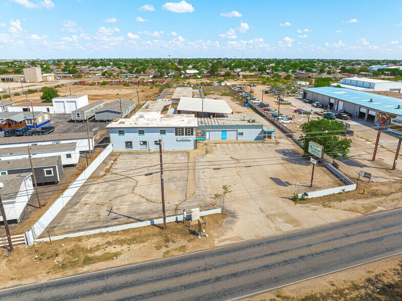 More Photos Of 4606 W Wall St, Midland Flex For Sale