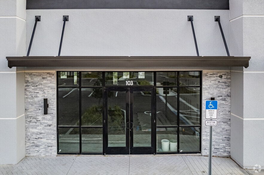 More Photos Of 18660 US Highway 441, Mount Dora General Retail For Lease