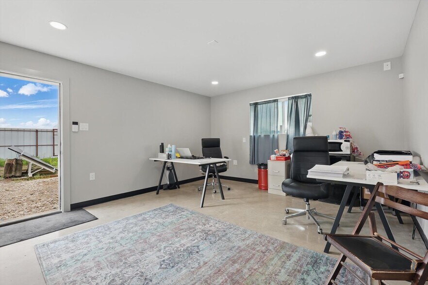 More Photos Of 1301 Vetch RD, Ferris Land For Sale