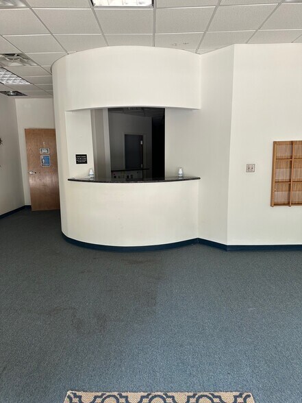 More Photos Of 131 E Broad St, Eufaula Medical For Sale